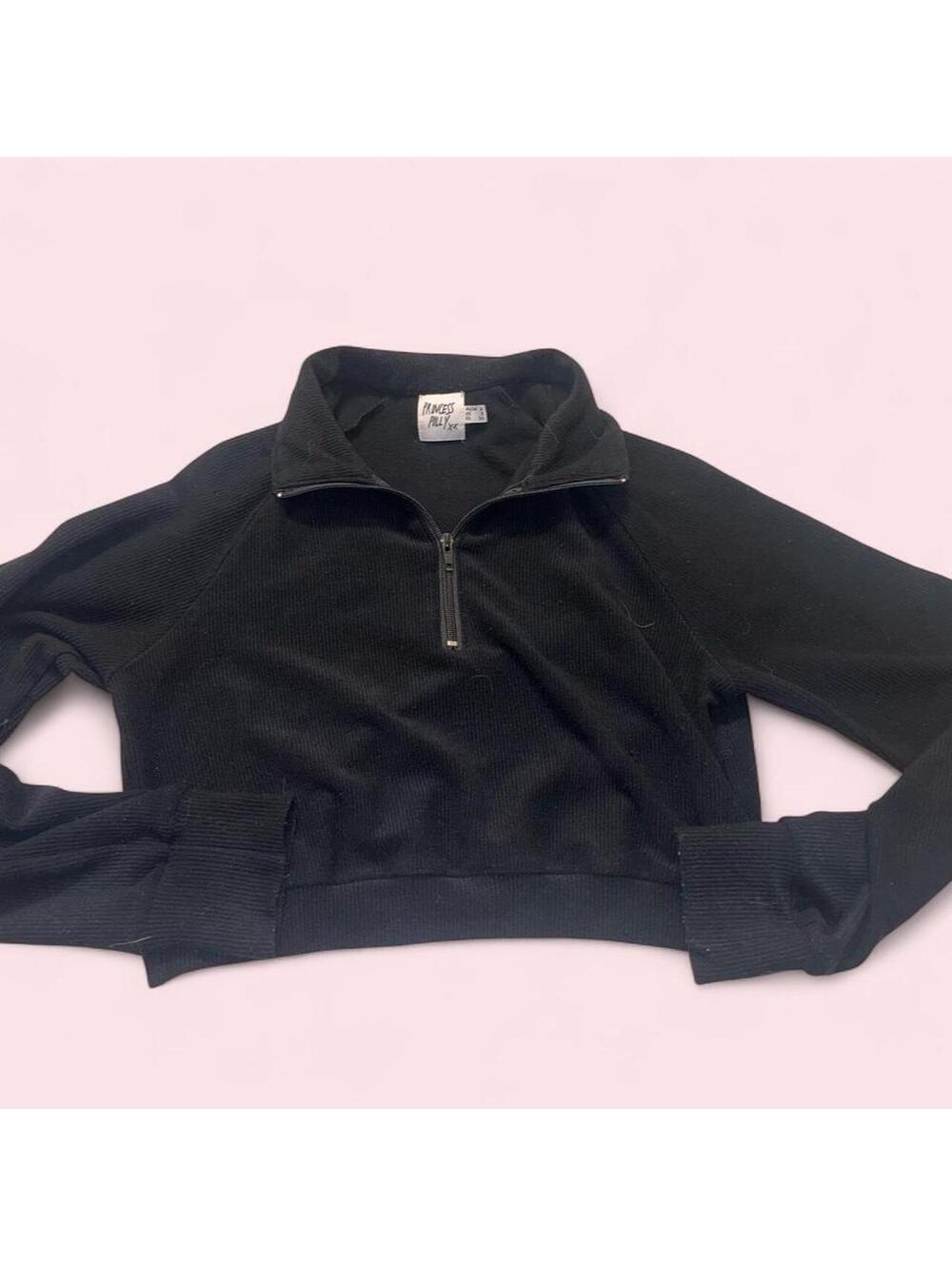 Princess Polly black quarter zip cropped sweatshirt in a US 2